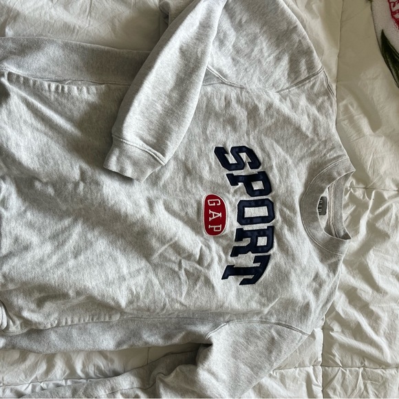 Vintage sport crewneck from gap - Picture 2 of 4